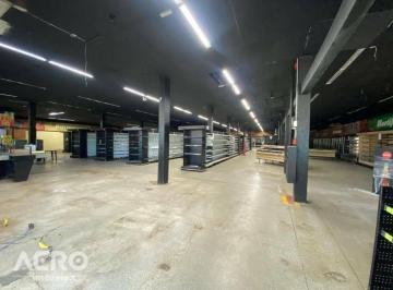 a94eb8083a3b3f0305efa3d3d9e98f5b5095f69d · Barracão com 3.000m2 na Vila São Paulo