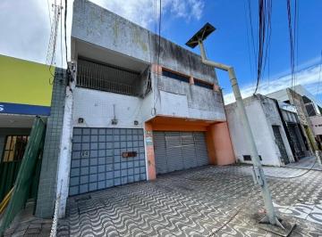Comercial · 800m² · 1 Quarto · 3 Vagas · Alugo ponto comercial na Nevaldo Rocha.