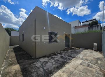 Casa · 62m² · 3 Quartos · 2 Vagas · Casa à Venda no Bairro Dona Quita em Divinópolis MG.