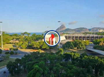 Apartamento · 76m² · 2 Quartos · Apartamento :  / Residencial / Centro
