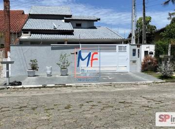 Casa · 206m² · 4 Quartos · Casa à venda em Peruíbe/SP, com 4 quartos (2 suítes), 3 salas, cozinha, copa, mezanino, lavanderia, 