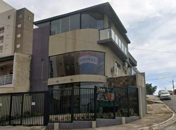 Comercial · 293m² · "Espaço Comercial Moderno em Votorantim, SP"
