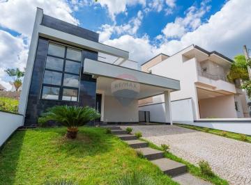Casa · 271m² · 3 Quartos · 4 Vagas · RE/MAX Vende Casa Nova Swiss Park Luzern - 360m² I 3 Suítes c/ closet, Piscina, 5 Banheiros - R$ R$ 