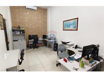 Comercial · 32m² · 1 Quarto · 2 Vagas · BAIXOU O PREÇO : Sala Comercial Pronta para Uso em Amaralina