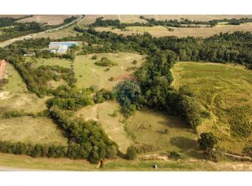 Terreno · 92755m² · Área Industrial e Comercial à Venda Sítio Rio Acima de 92.755m². Localizado em Capivari/SP KM 31
