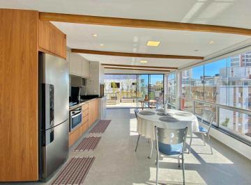 Apartamento · 176m² · 3 Quartos · 1 Vaga · Cob Reformada, 4 quartos, lado praia – Enseada