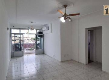 24de922a462100af7a8f75f3813835b6fc91ab85 · Apartamento de frente 2 quartos (1 suíte), sala ampla, cozinha planejada, 1 garagem.