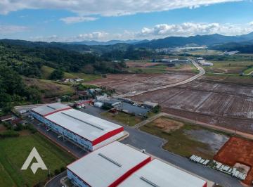 Comercial · 2200m² · 14 Vagas · Galpão em condomínio fechado, com 2 andares, para locação por R$ 55.000,00 - Bairro Belchior Baixo -