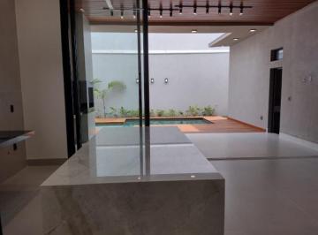 Casa · 337m² · 4 Quartos · 5 Vagas · Casa com 4 quartos à venda Condomínio Jardins Barcelona - Uberlândia/MG