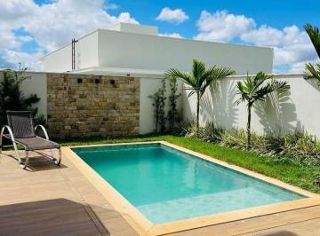 Casa · 362m² · 4 Quartos · 4 Vagas · Casa à venda no bairro Granja Marileusa - Uberlândia/MG