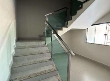 Casa · 180m² · 3 Quartos · Casa à venda no bairro Santa Mônica - Uberlândia/MG