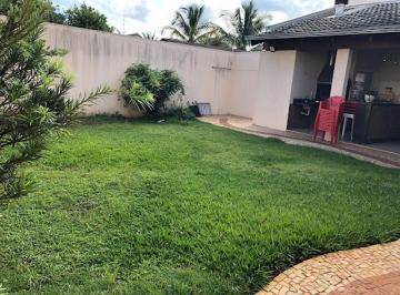 Casa · 360m² · 3 Quartos · Casa à venda no bairro Santa Mônica - Uberlândia/MG