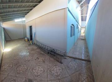 Casa · 218m² · 2 Quartos · 4 Vagas · Casa à venda no bairro Planalto - Uberlândia/MG