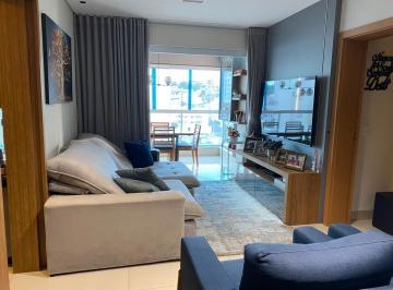 Apartamento · 3 Quartos · 2 Vagas · Apartamento à venda no bairro Tabajaras - Uberlândia/MG