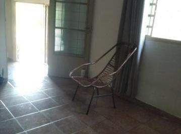Casa · 350m² · 2 Quartos · 2 Vagas · Casa à venda por R$ 350.000,00 - São Jorge - Uberlândia/MG