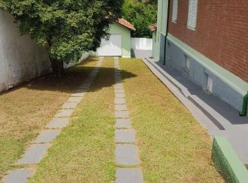 de0f9a0dbb4448c8817fc3bd3579532e25e8f046 · CASA NO CENTRO ALTO