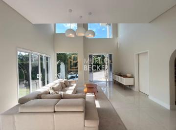 Casa · 245m² · 3 Quartos · 4 Vagas · Casa no Condomínio Vivva com 3 quartos, sendo 1 suíte. Villa Branca.