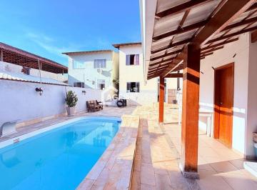 Casa · 3 Quartos · 2 Vagas · Casa com 3 quartos
