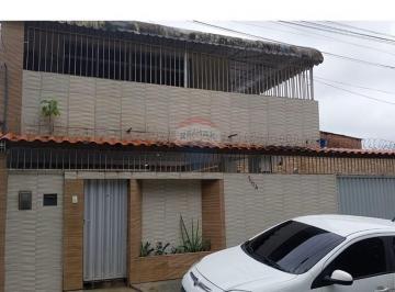Casa · 219m² · 4 Quartos · 3 Vagas · Casa em Areias, Recife/PE de 219m² 4 quartos à venda por R$ 680.000,00