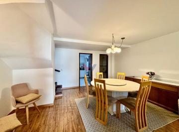Casa · Sobrado em Campina do Siqueira, Curitiba/PR de 0m² à venda por R$ 720.000,00