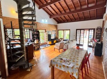 Casa · 320m² · 3 Quartos · 3 Vagas · Casa em Nova Higienópolis, Jandira/SP de 320m² 3 quartos à venda por R$ 1.600.000,00
