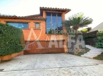 Casa · 553m² · 3 Quartos · Casa em Chácara de La Rocca, Carapicuíba/SP de 553m² 3 quartos à venda por R$ 1.800.000,00