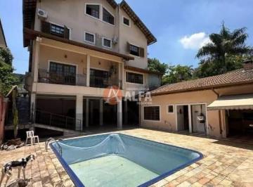 Casa · 324m² · 4 Quartos · Casa em Jardim Ipês, Cotia/SP de 324m² 4 quartos à venda por R$ 890.000,00