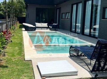Casa · 380m² · 4 Quartos · Casa em Paisagem Renoir, Cotia/SP de 380m² 4 quartos à venda por R$ 4.000.000,00