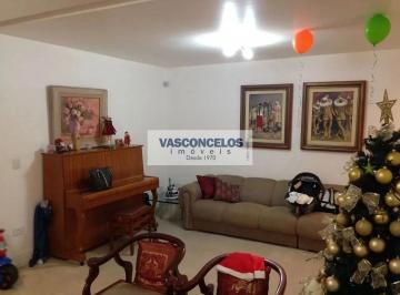 Casa de 4 quartos, São José dos Campos · Casa em Bosque dos Eucaliptos, São José dos Campos/SP de 330m² 4 quartos à venda por R$ 1.200.000,00