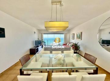 Apartamento · 151m² · 3 Quartos · 2 Vagas · Apartamento em Centro, Guarujá/SP de 151m² 3 quartos à venda por R$ 1.300.000,00