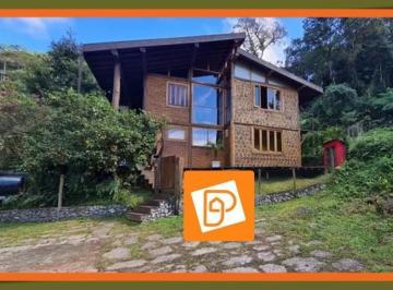 Casa · 140m² · 2 Quartos · Casa em Independência, Petrópolis/RJ de 140m² 2 quartos à venda por R$ 1.000.000,00