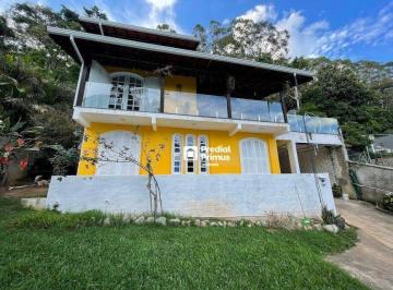Casa · 360m² · 5 Quartos · 3 Vagas · Casa em Vale dos Pinheiros, Nova Friburgo/RJ de 360m² 5 quartos à venda por R$ 980.000,00