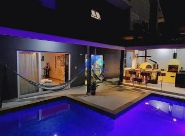 Casa · 264m² · 4 Quartos · 2 Vagas · Sobrado em Condomínio Terras do Vale, Caçapava/SP de 264m² 4 quartos à venda por R$ 1.500.000,00