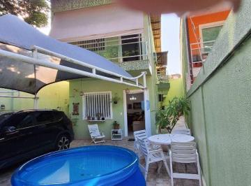 Casa · 280m² · 4 Quartos · 2 Vagas · Casa em São Francisco, Niterói/RJ de 280m² 4 quartos à venda por R$ 990.000,00 ou para locação R$ 7.