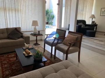 Casa · 10m² · 4 Quartos · 4 Vagas · Sobrado em Nova Guará, Guaratinguetá/SP de 10m² 4 quartos à venda por R$ 1.500.000,00