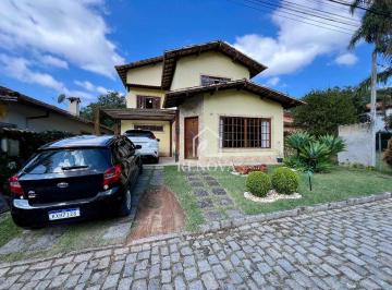 Casa · 171m² · 4 Quartos · 2 Vagas · Casa em Posse, Teresópolis/RJ de 171m² 4 quartos à venda por R$ 990.000,00
