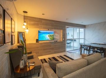 Casa · 135m² · 4 Quartos · 2 Vagas · Casa de Luxo em Juquehy: Conforto e Modernidade