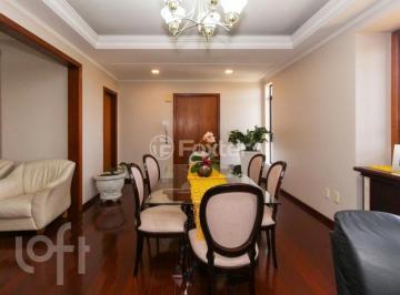 2925b52c · Apartamento, 3 dormitórios, 200.51 m², em Centro