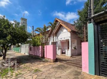 f40450ce · Casa, 2 dormitórios, 100 m², em Niterói