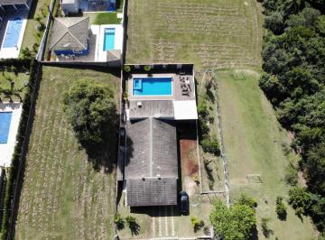 Casa de 4 quartos, Araçoiaba da Serra · Linda casa em condomínio, com 4 quartos, 4 suítes, todos com ar, lazer completo