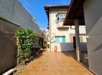 Casa de 4 quartos, Valinhos · Casa à venda no Jardim São Francisco em Valinhos