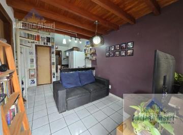 Living · Venda de Casa em Condomínio de 3 Quartos no Parque Santa Fé, Porto Alegre-RS - 99,67 m² e Vaga de Ga