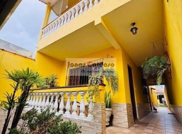Foto 01 · Magnífica casa à venda no Jardim Santa Teresa, Mogi das Cruzes-SP: 3 quartos, 1 suíte, 3 salas, 3 ba