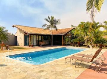 Foto 01 · Chácara de luxo em condomínio exclusivo, 4 quartos, 3 suítes, 5 salas, 6 banheiros, 250m² - Ipiguá-S