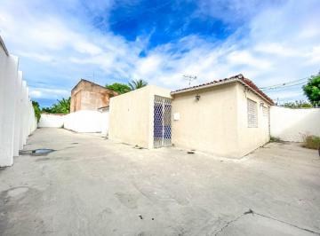 Casa · 102m² · 4 Quartos · Casa em Cidade dos Funcionários, Fortaleza/CE de 102m² 4 quartos para locação R$ 2.500,00/mes