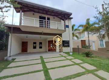 Casa · 240m² · 4 Quartos · 4 Vagas · Casa em Centro, Taubaté/SP de 240m² 4 quartos para locação R$ 5.160,00/mes
