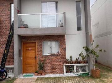 Casa · 64m² · 2 Quartos · 2 Vagas · Casa em Parque Santa Rosa, Suzano/SP de 64m² 2 quartos à venda por R$ 425.000,00