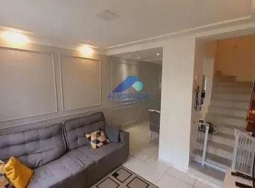 Casa · 80m² · 2 Quartos · 2 Vagas · Sobrado em Jardim Limoeiro, São José dos Campos/SP de 80m² 2 quartos à venda por R$ 450.000,00