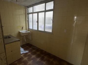 Apartamento de 2 quartos, Rio de Janeiro · Aluga-se em Bangu na Rua Marechal Marciano