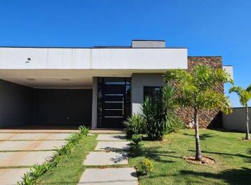 Casa de 3 quartos, Pardinho · Sobrado de Alto Padrão com Vista Privilegiada e Piscina Climatizada - Ninho Verde 2 - Pardinho -SP